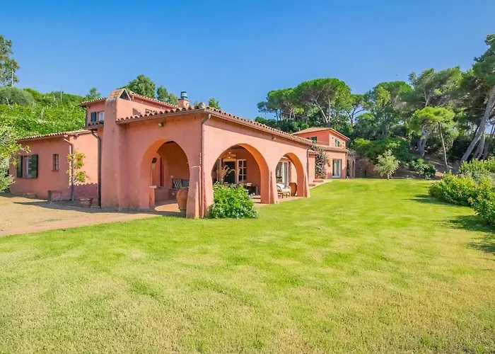 Punta Morcone Willa *