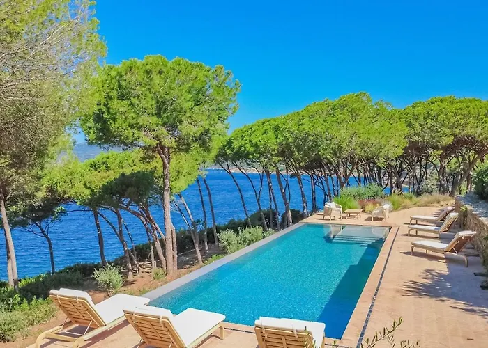 Punta Morcone فيلة