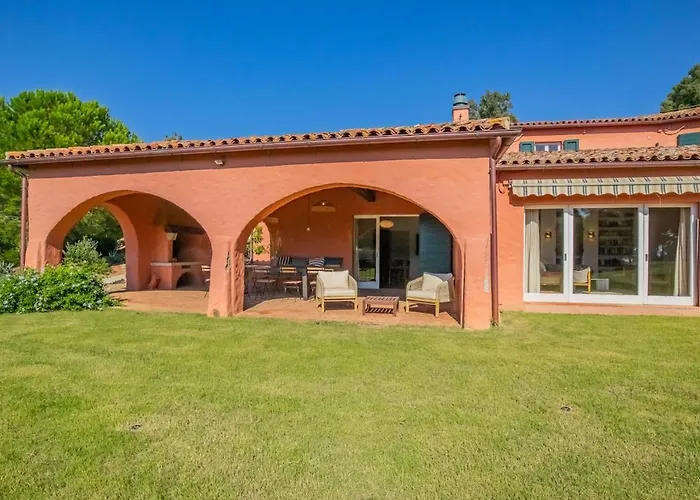 فيلة Punta Morcone *