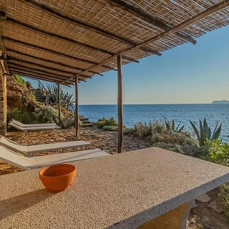 Punta Morcone Villa *