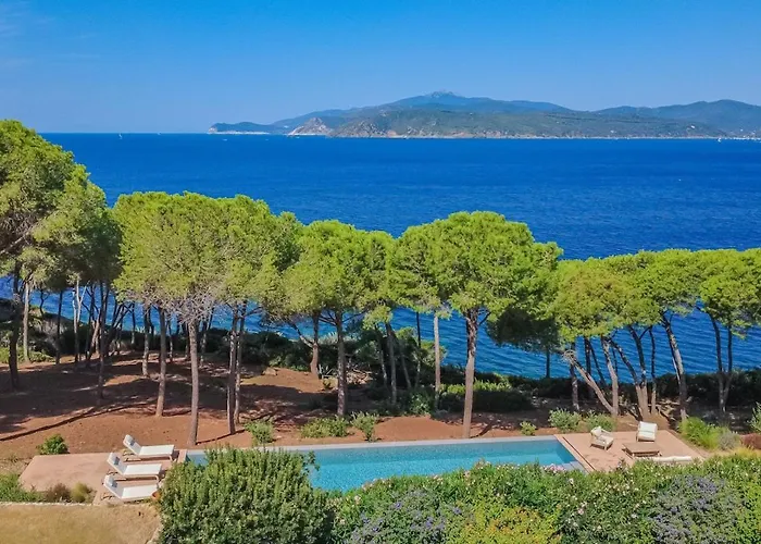 Punta Morcone Villa *