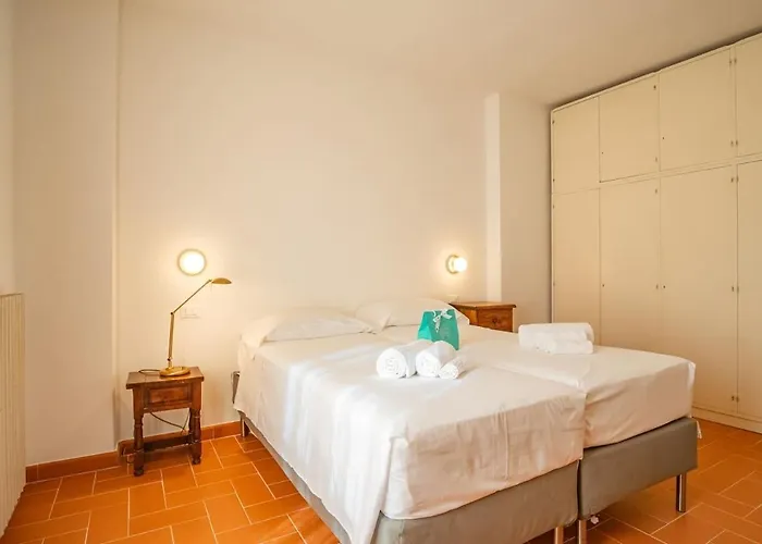 Punta Morcone Villa *